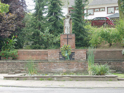 Schwalbach, Unbekannt, Ehrenmal