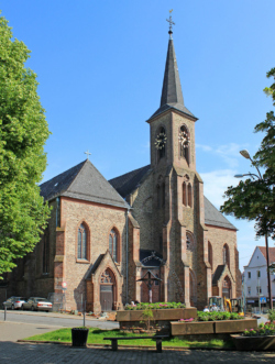Quierschied, Pfarrkirche Mariä Himmelfahrt
