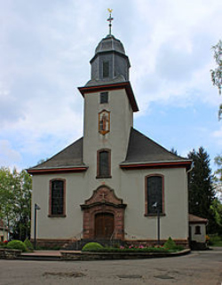 Illingen-Hirzweiler, Pfarrkirche St. Laurentius