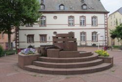 Merzig, Schneider, Brunnen